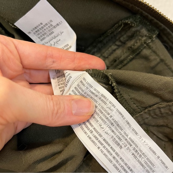 Abercrombie & Fitch Cropped  Military Green Utility Jacket medium - Picture 9 of 10